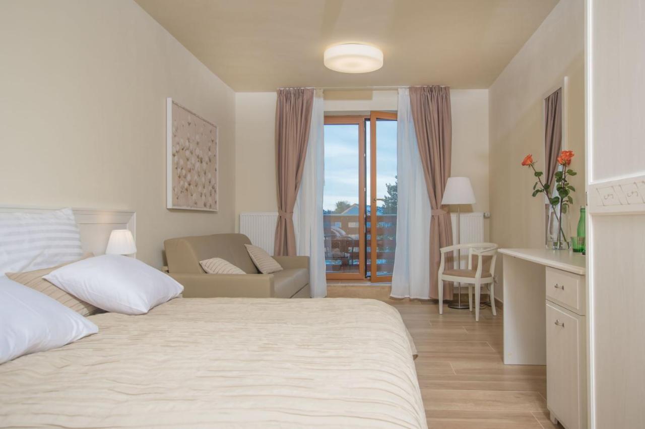 ליפנו נאד וויטאבו Hotel Slunecna Louka מראה חיצוני תמונה